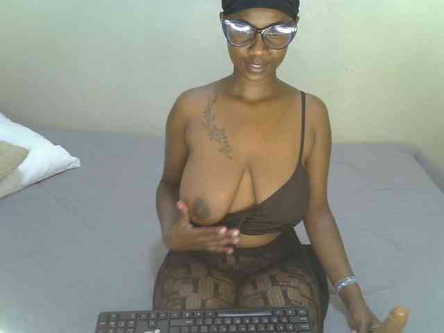Badgalstar webcam