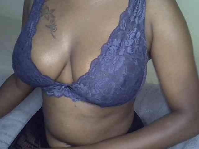 Badgalstar webcam