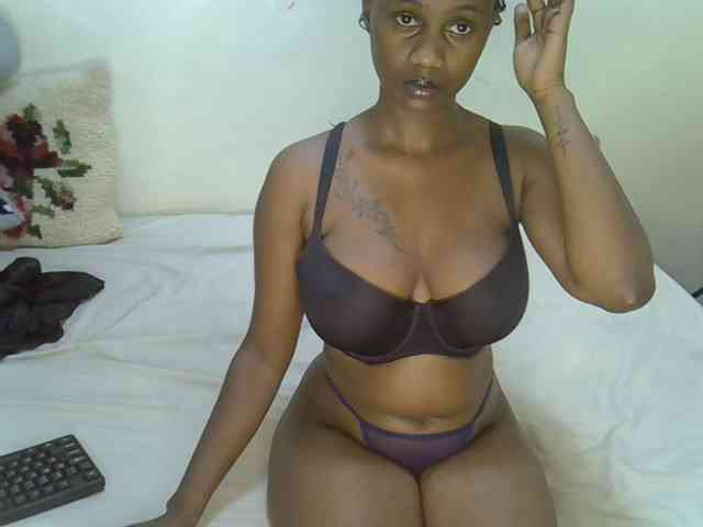 Badgalstar webcam