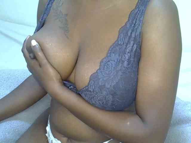 Badgalstar webcam