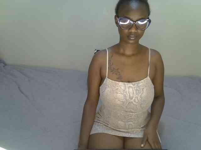 Badgalstar webcam