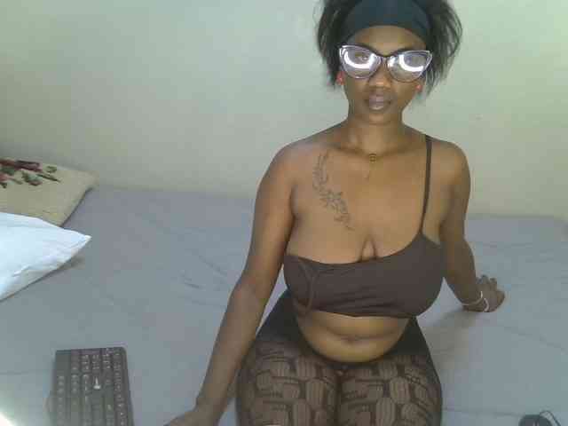 Badgalstar webcam
