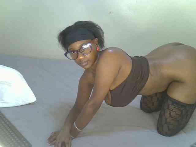 Badgalstar webcam