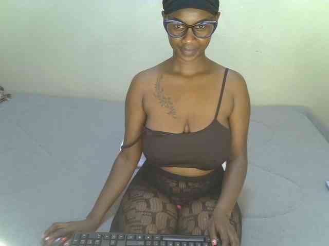 Badgalstar webcam