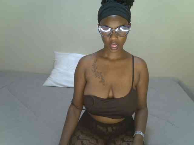 Badgalstar webcam