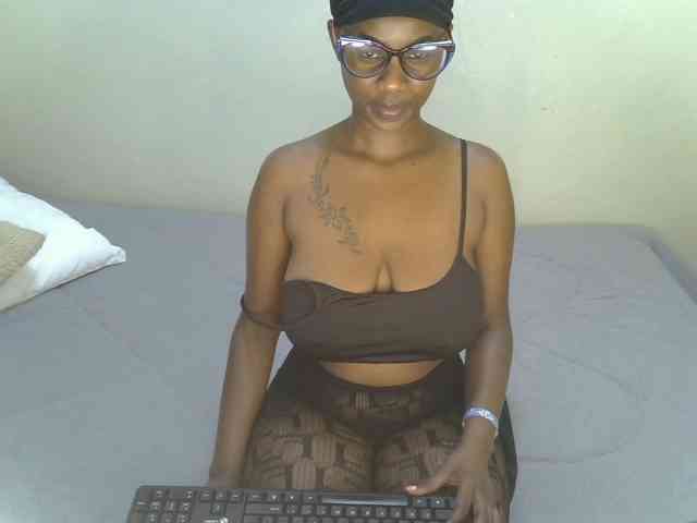 Badgalstar webcam