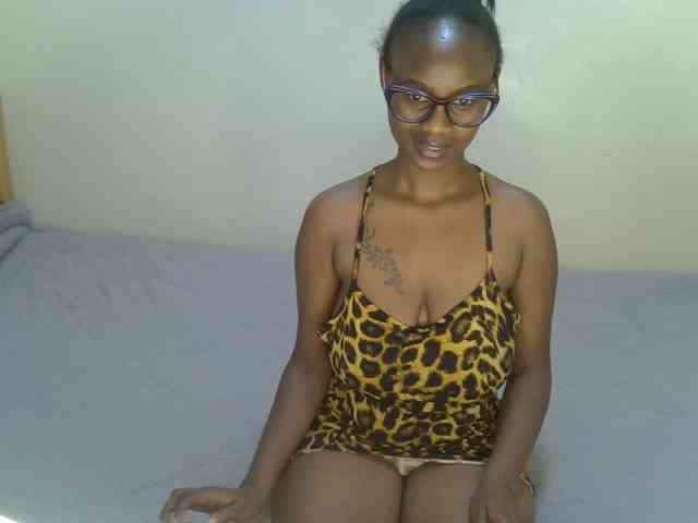 Badgalstar Live Webcam on BongaCams