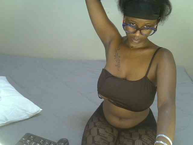 Badgalstar webcam