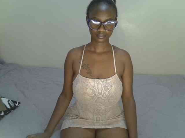 Badgalstar webcam