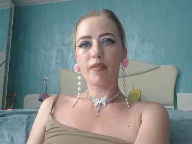 Modella: LaraLane