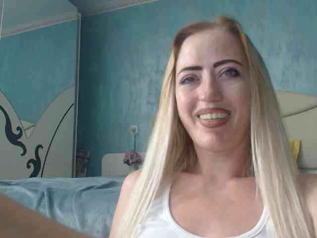 Modella: LaraLane