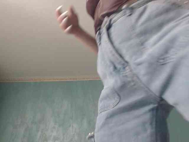 LaraLane webcam