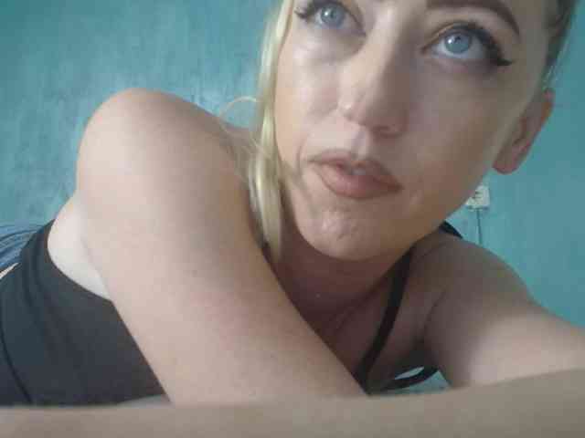 Modella: LaraLane