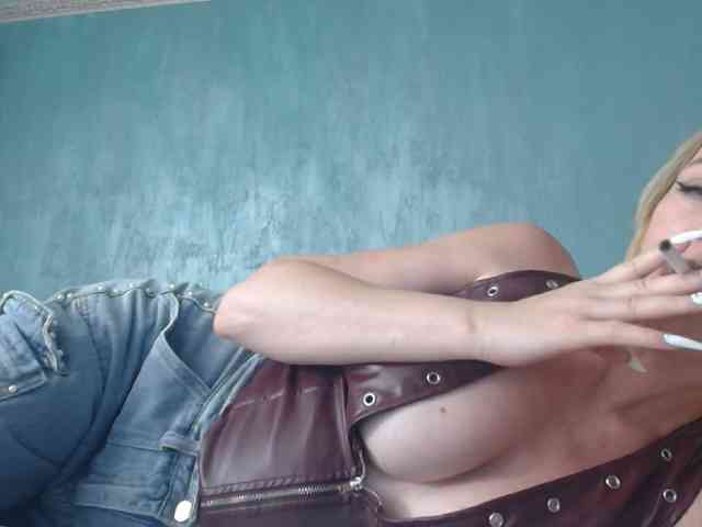 Modella: LaraLane