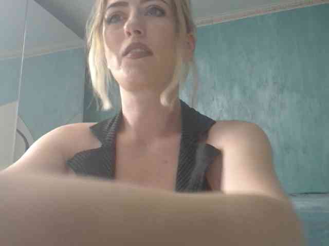 Modella: LaraLane