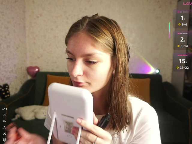 AsyaStar live cam on BongaCams