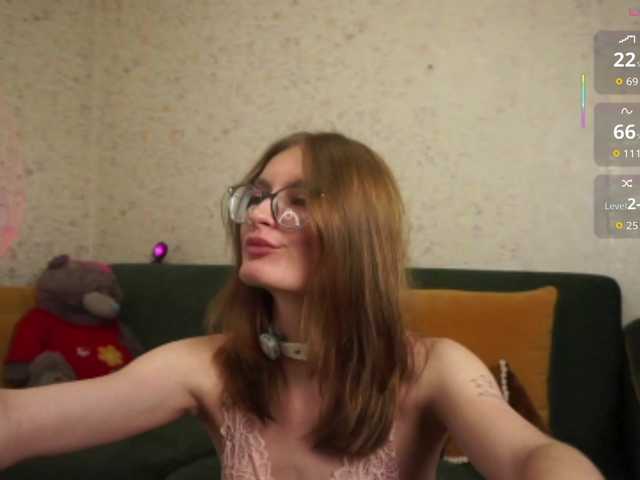 AsyaStar live cam on BongaCams