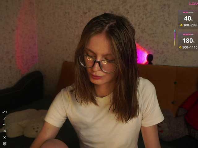 AsyaStar live cam on BongaCams