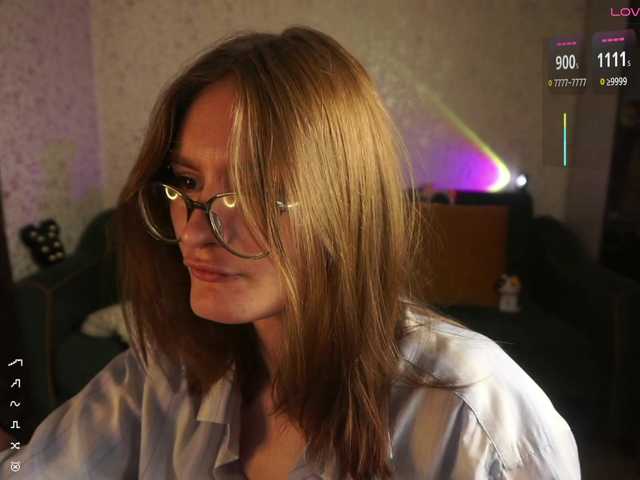 AsyaStar live cam on BongaCams
