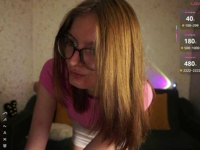 AsyaStar live cam on BongaCams