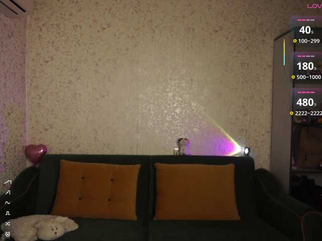 AsyaStar live cam on BongaCams