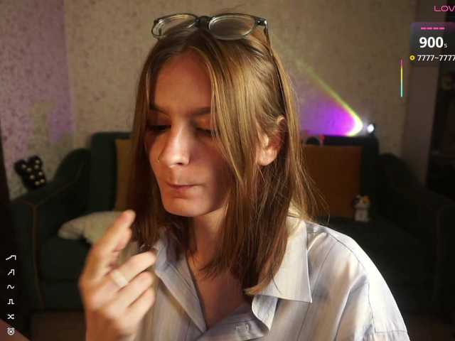 AsyaStar live cam on BongaCams