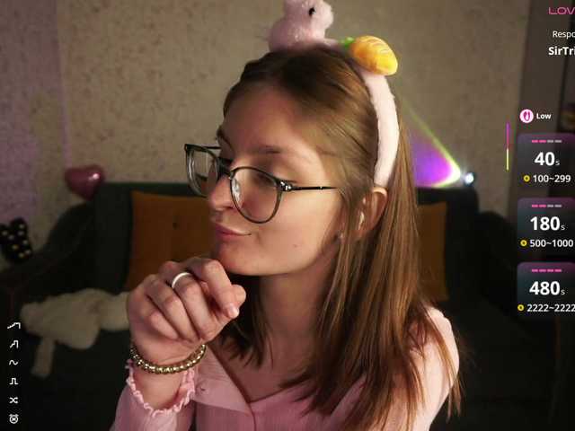 AsyaStar live cam on BongaCams