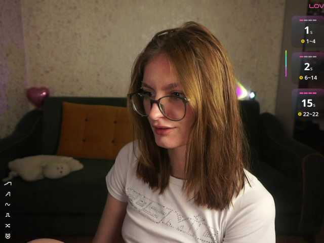 AsyaStar live cam on BongaCams