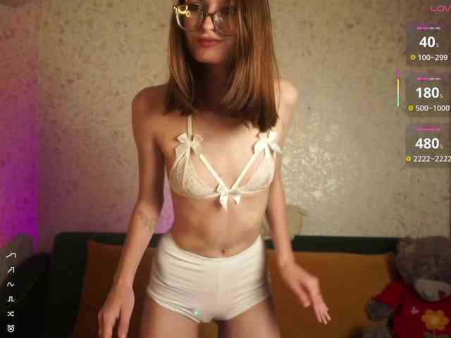 Model: AsyaStar