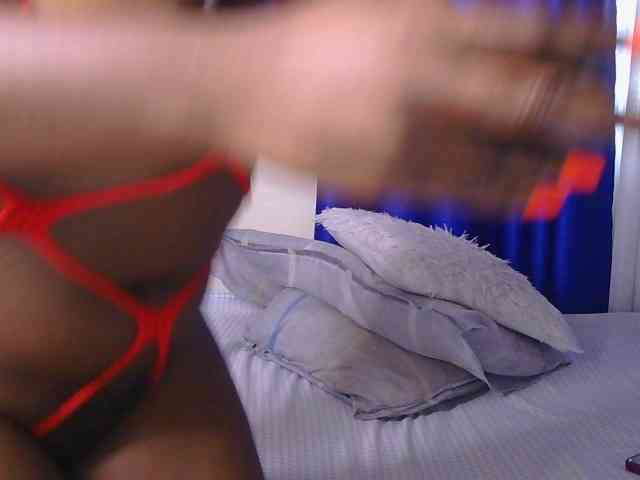 KittyTemptation webcam