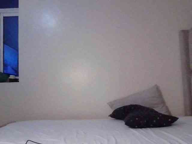 KittyTemptation webcam