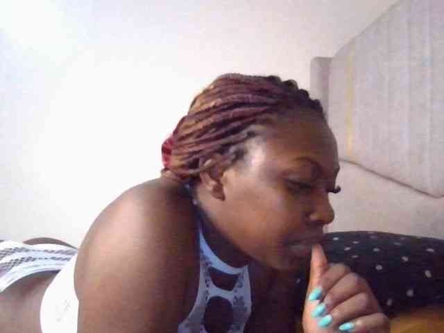 KittyTemptation webcam