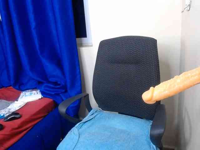 KittyTemptation webcam
