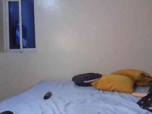 KittyTemptation webcam