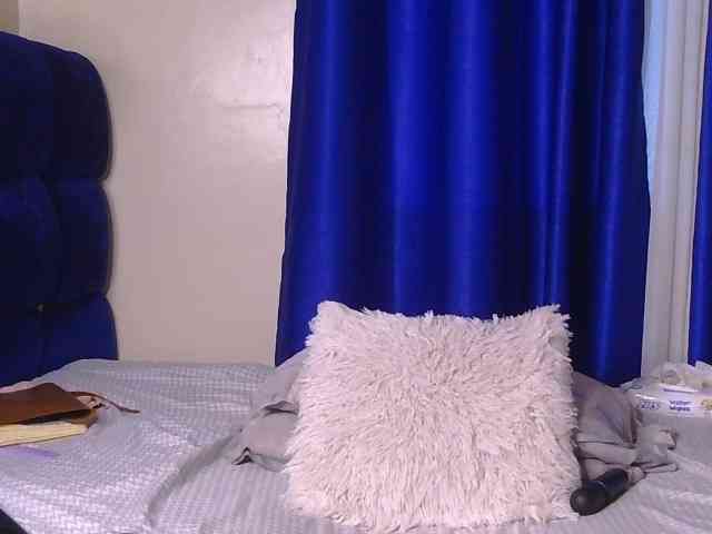 KittyTemptation webcam