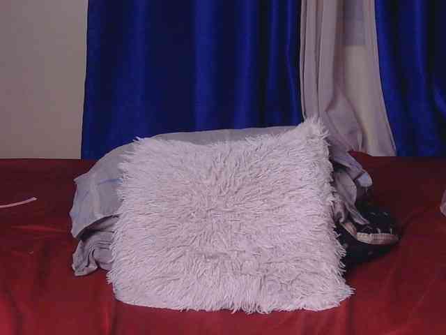 KittyTemptation webcam