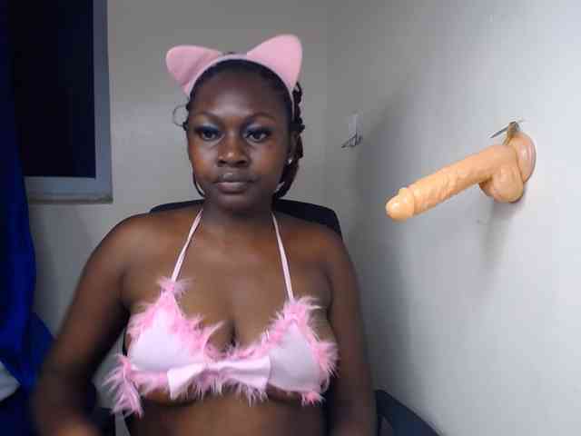 KittyTemptation webcam