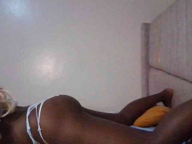 KittyTemptation webcam