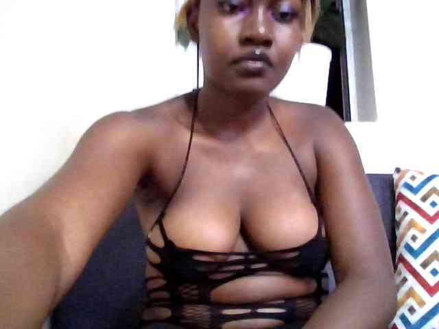 KittyTemptation webcam