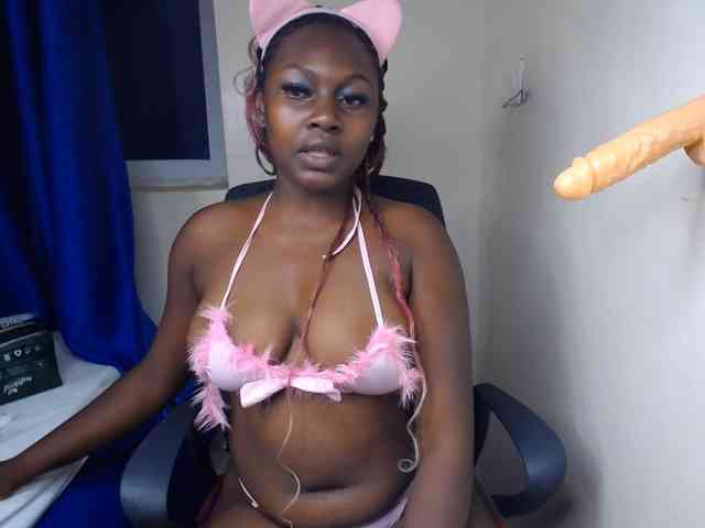 KittyTemptation webcam