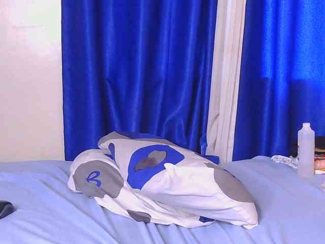 KittyTemptation webcam