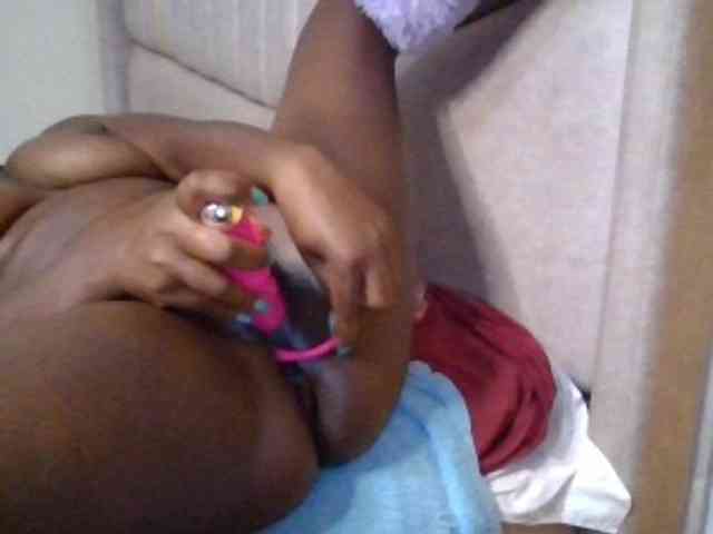 KittyTemptation webcam