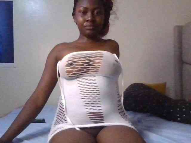 KittyTemptation webcam