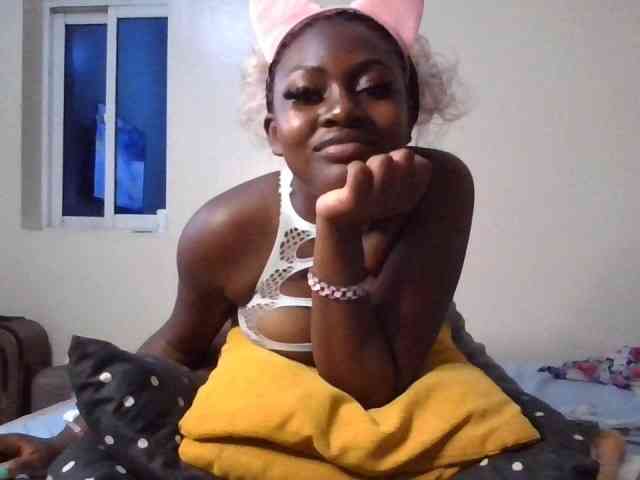 KittyTemptation webcam