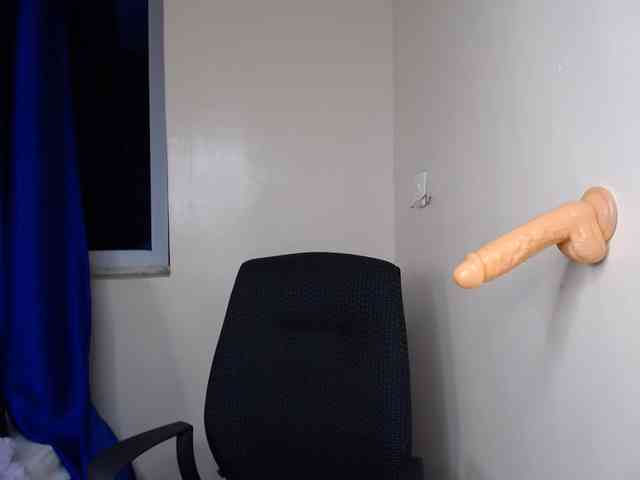KittyTemptation webcam