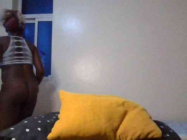 KittyTemptation webcam