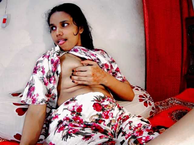 Loveuoy28k1 live cam on BongaCams