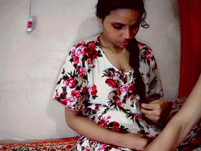 Loveuoy28k1 webcam