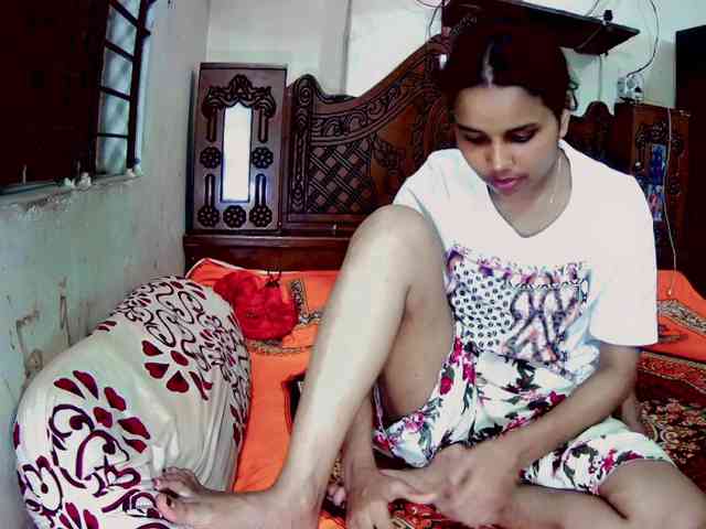 Loveuoy28k1 webcam