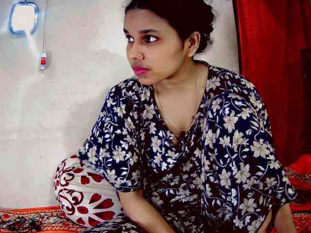 Loveuoy28k1 webcam